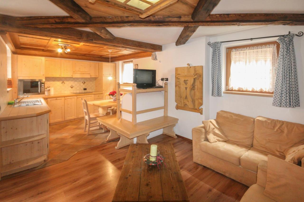 Apartamento Tabia Elisa Campitello di Fassa Exterior foto