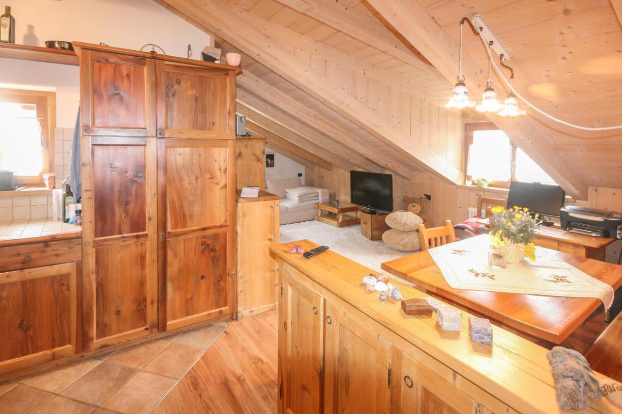 Apartamento Tabia Elisa Campitello di Fassa Exterior foto